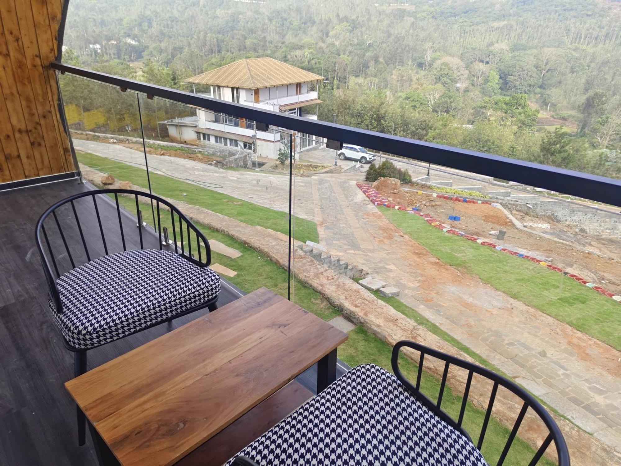 Gambhiraa Resorts Kolli Hills Exteriör bild